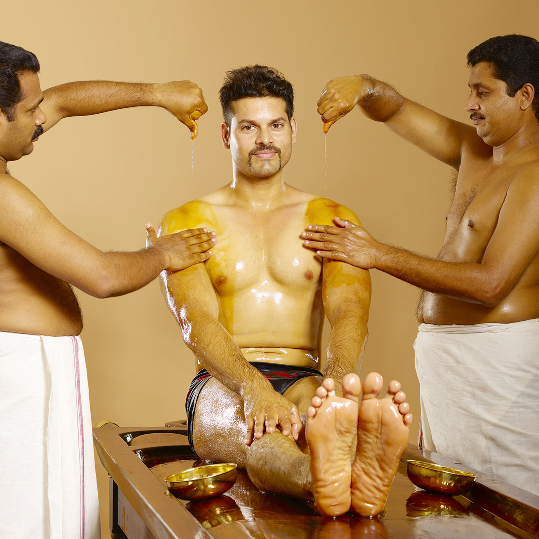Pizhichil Ayurvedic Treatment Therapy Pizhichil Ayurvedic Treatment Therapy